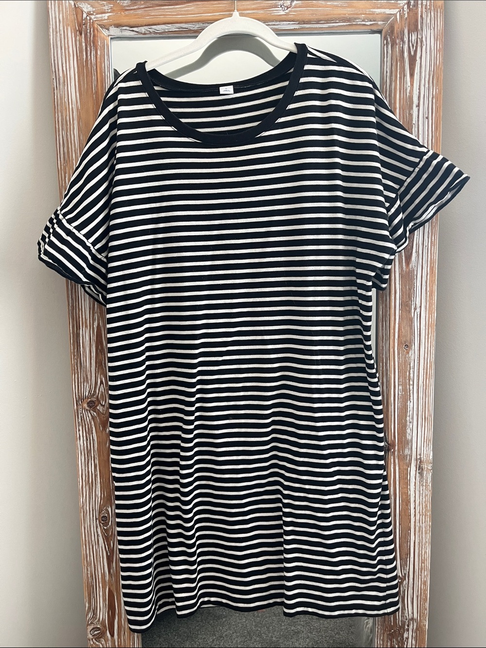 Old Navy Black & White Striped Midi Dress